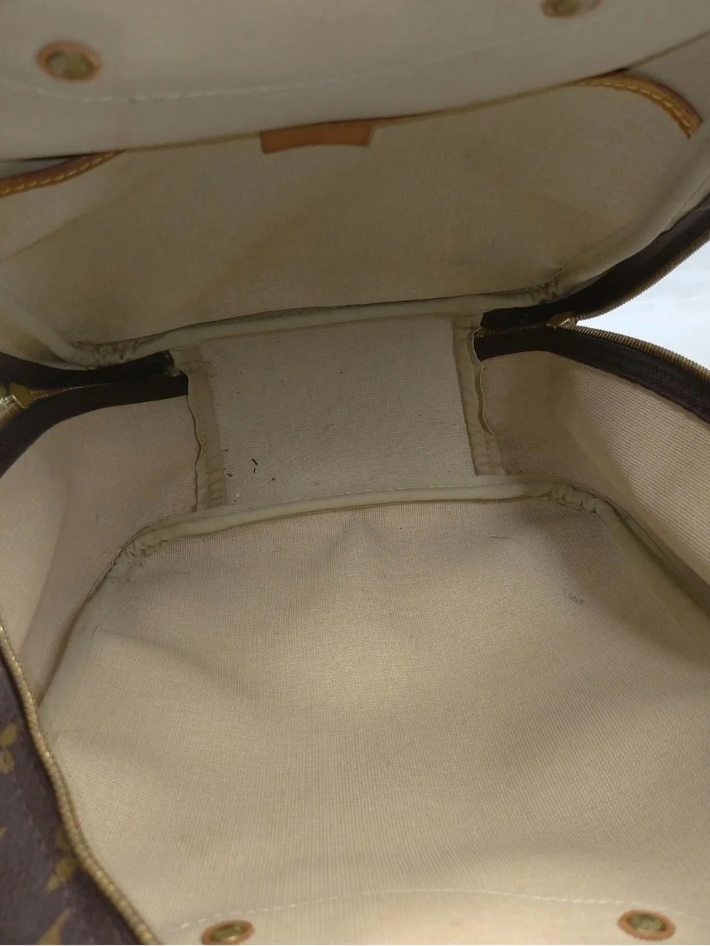 Louis Vuitton Monogram Canvas Excursion Travel HandBag